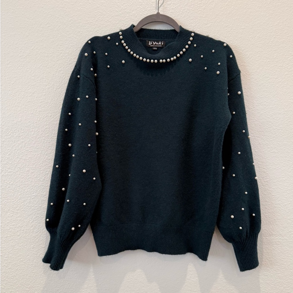D’Yuki 100% Cashmere sweater size S/M dark green natural fibers cozy